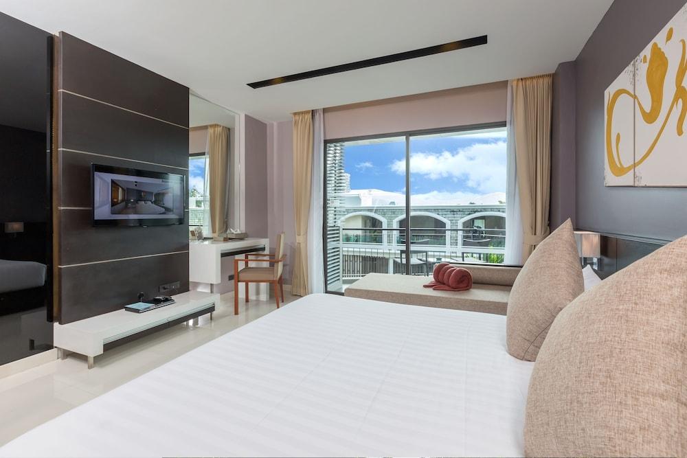 The Charm Resort Phuket - Sha Certified Екстер'єр фото