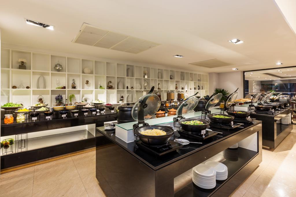 The Charm Resort Phuket - Sha Certified Екстер'єр фото