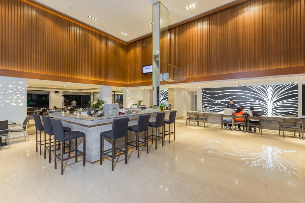 The Charm Resort Phuket - Sha Certified Екстер'єр фото