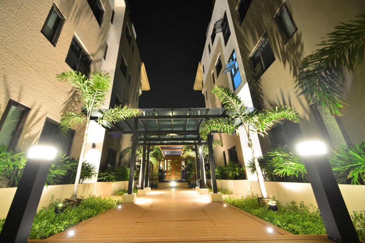 The Charm Resort Phuket - Sha Certified Екстер'єр фото